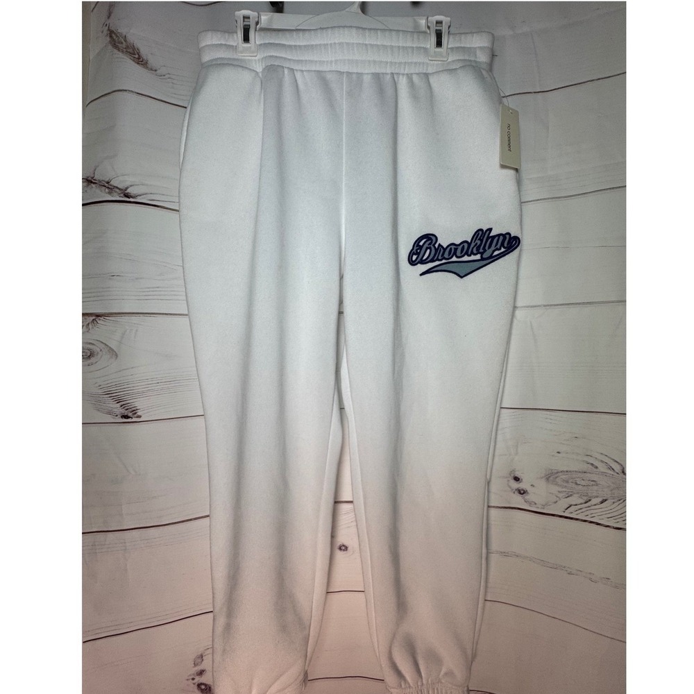 No Comment‎ Brooklyn Embroidered White Sweatpants / Size xL / Sku0092 - Picture 4 of 16